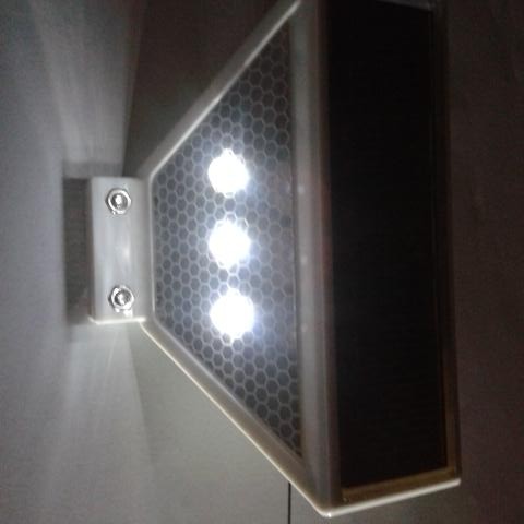 MARKER SOLARE PER GUARDRAIL 3/6 LED