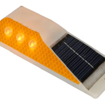 SEGNALATORE A LED SOLARE STRADALE
